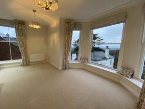 Lounge 2- click for photo gallery